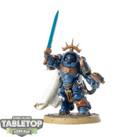 Ultramarines - Captain in Gravis Armour klassisch - bemalt