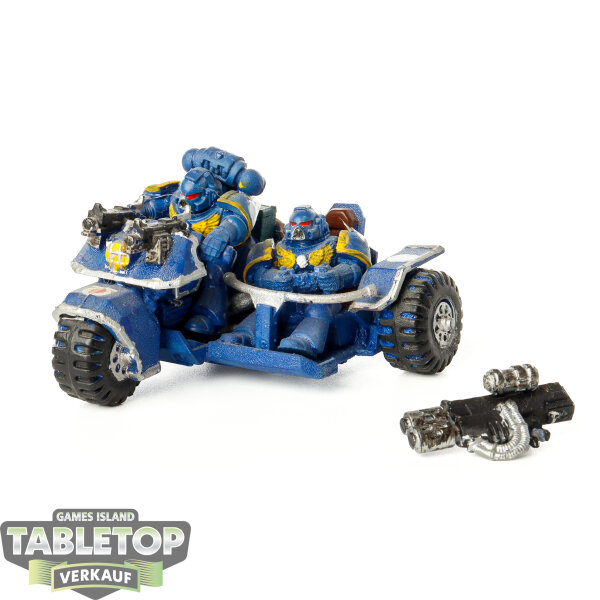 Ultramarines - Attack Bike - bemalt