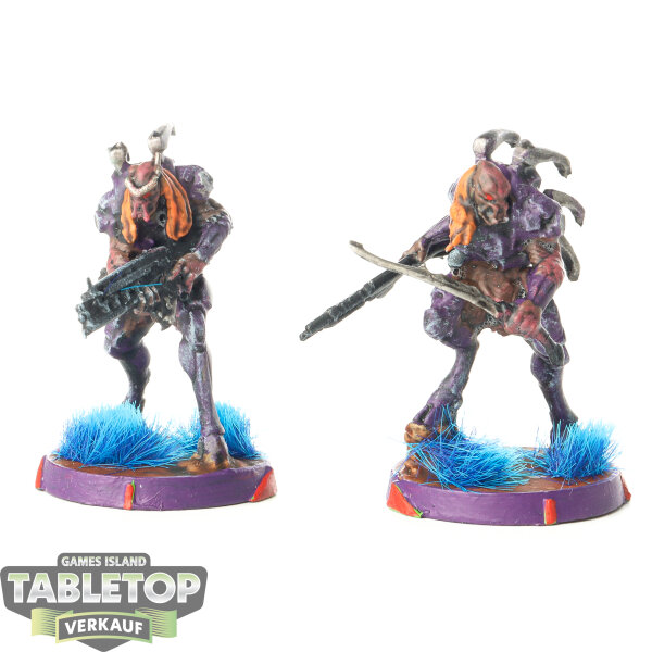 Infinity - 2x Caliban - bemalt