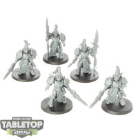 Adeptus Custodes - 5 Custodian Wardens - unbemalt