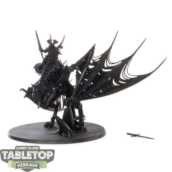 Soulblight Gravelords - Vampire Lord on Zombie Dragon - grundiert