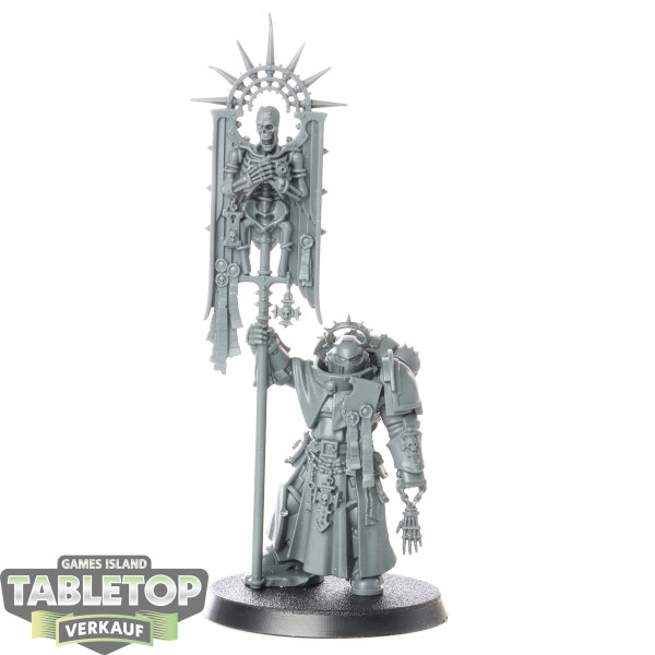 Space Marines - Bladeguard Ancient - unbemalt