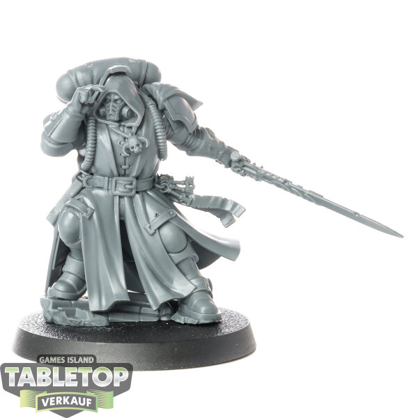 Space Marines - Primaris Librarian in Phobos Armour - unbemalt