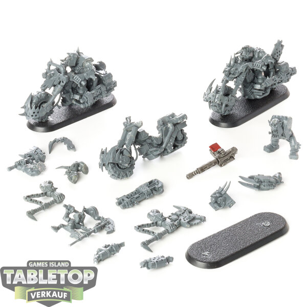 Orks - 3x Ork Warbiker Mob - Nobz - unbemalt