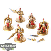 Adeptus Custodes - 5 Custodian Wardens - bemalt