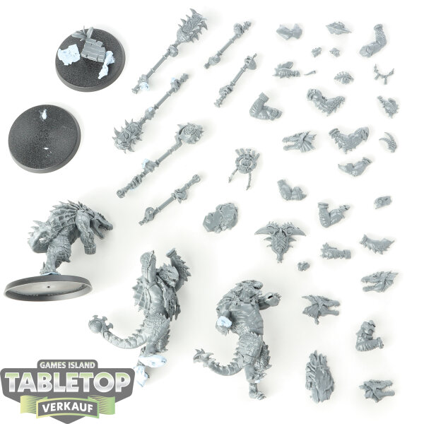 Seraphon - 3 x Kroxigor - teilweise gebaut