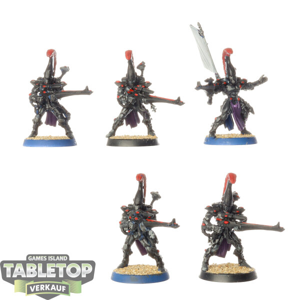 Aeldari - 5 Dire Avengers - teilweise bemalt