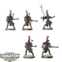 Aeldari - 5 Dire Avengers - teilweise bemalt