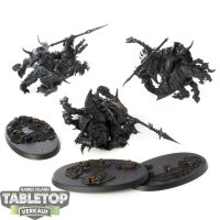 Slaves to Darkness - 3 Varanguard - grundiert