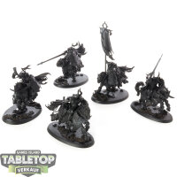 Slaves to Darkness - 5 Chaos Knights - grundiert