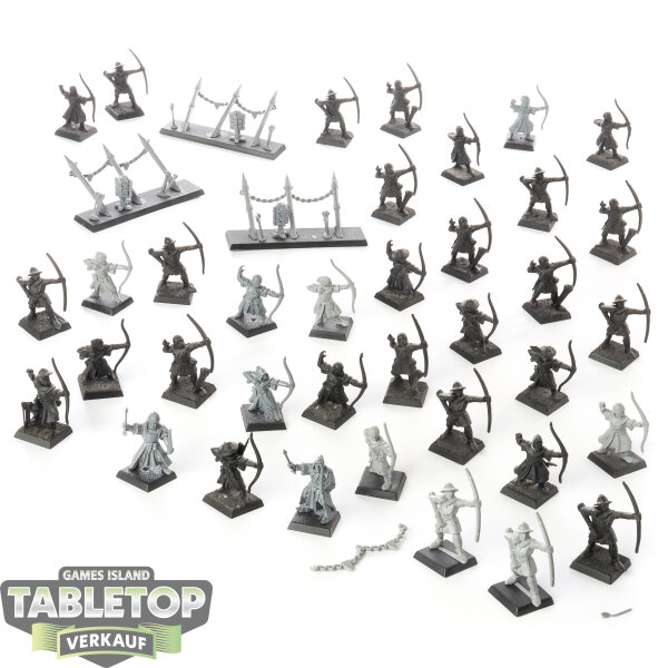 Kingdom of Bretonnia - 37 Peasant Bowmen - teilweise bemalt