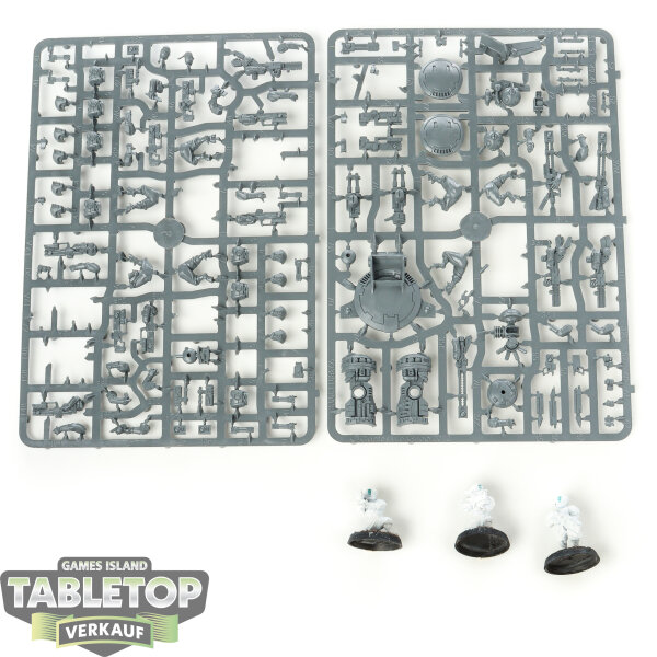 Tau Empire - 10 Pathfinder Team - teilweise gebaut