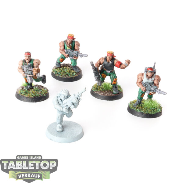 Astra Militarum - 5 Catachan Jungle Fighters - teilweise bemalt