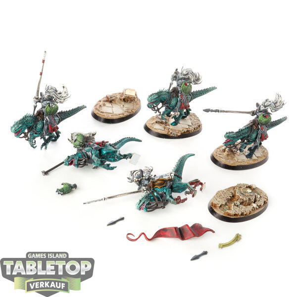 Dark Elves - 5 Drakespawn Knights - bemalt