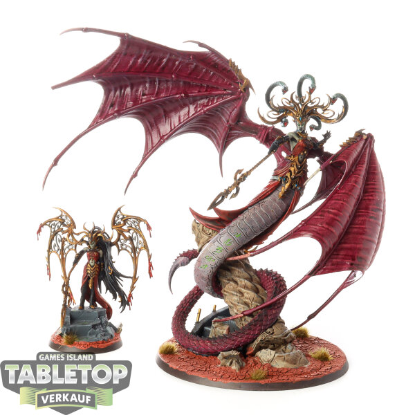 Daughters of Khaine - Morathi-Khaine and The Shadow Queen - bemalt