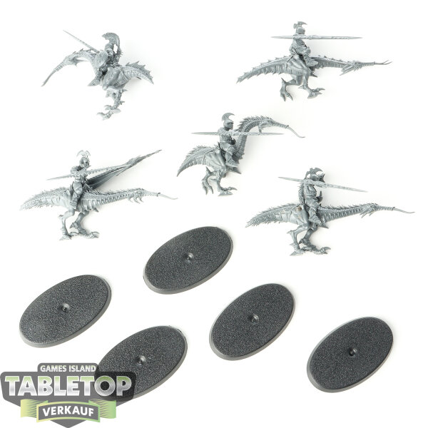 Hedonites of Slaanesh - 5 Hellstriders - unbemalt