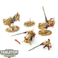 Adeptus Custodes - 3 Vertus Praetors - bemalt