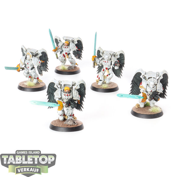 Blood Angels - 5x Sanguinary Guard - klassisch - bemalt