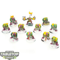 Orks - 11 Ork Boyz - bemalt