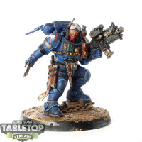 Ultramarines - Lieutenant in Phobos Armor - bemalt