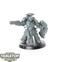 Space Marines - Lieutenant with Storm Shield - unbemalt
