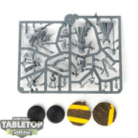 Genestealer Cults - Primus, Magus & 2x Genestealer...