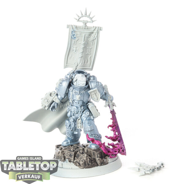 Grey Knights - Castellan Crowe - teilweise bemalt