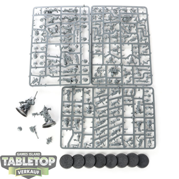 Chaos Space Marines - 10 Legionaries - teilweise gebaut