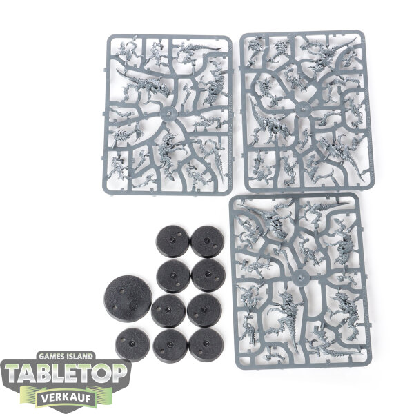 Tyraniden - 10x Termagants - im Gussrahmen