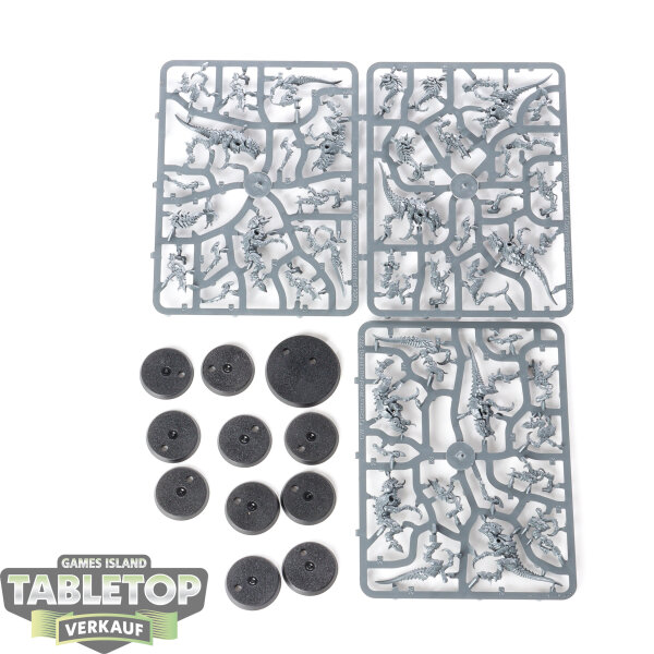 Tyraniden - 10x Termagants - im Gussrahmen