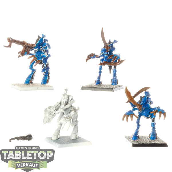 Tyraniden - 4x Tyranid Warriors klassisch - teilweise bemalt