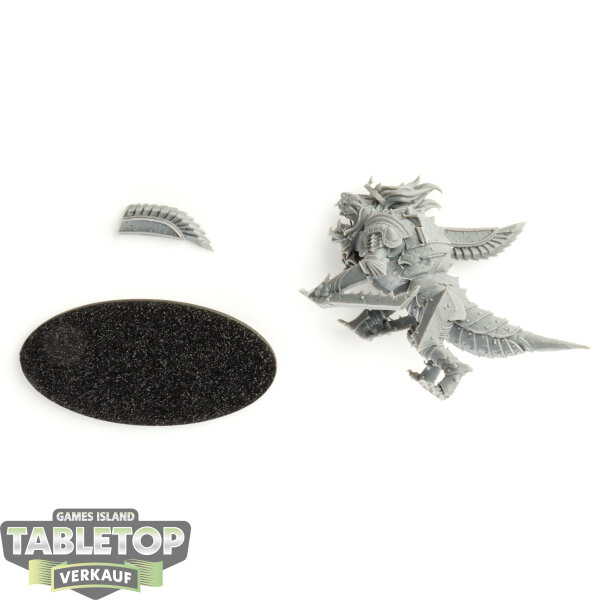 Miniaturen - Trench Crusade - Pit Locust - Court of the Seven Headed Serpent - unbemalt