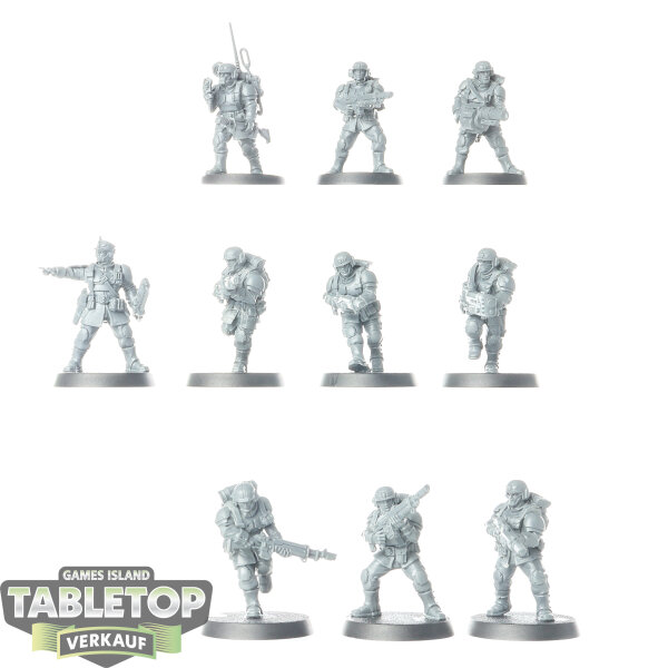 Astra Militarum - 10x Cadian Shock Troops - unbemalt