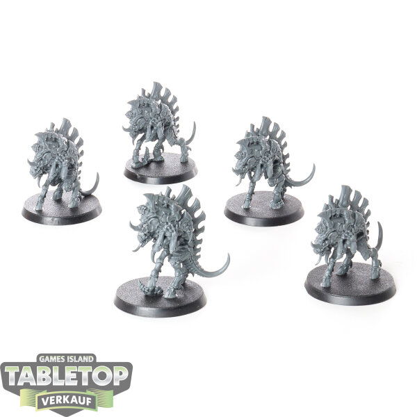 Tyraniden - 10x Barbgaunts - unbemalt