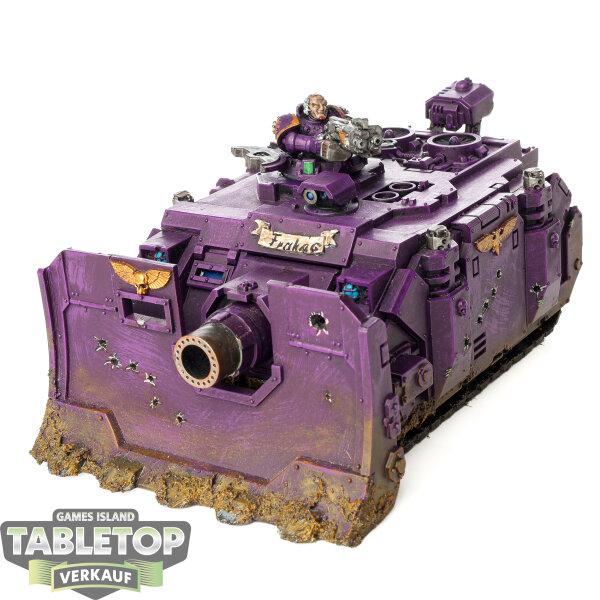 Space Marines - Vindicator - bemalt