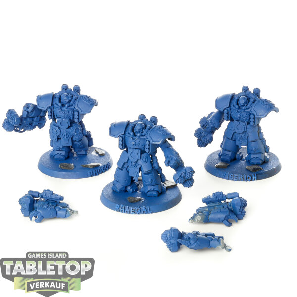 Space Marines - 3 Centurion Assault Squad - grundiert