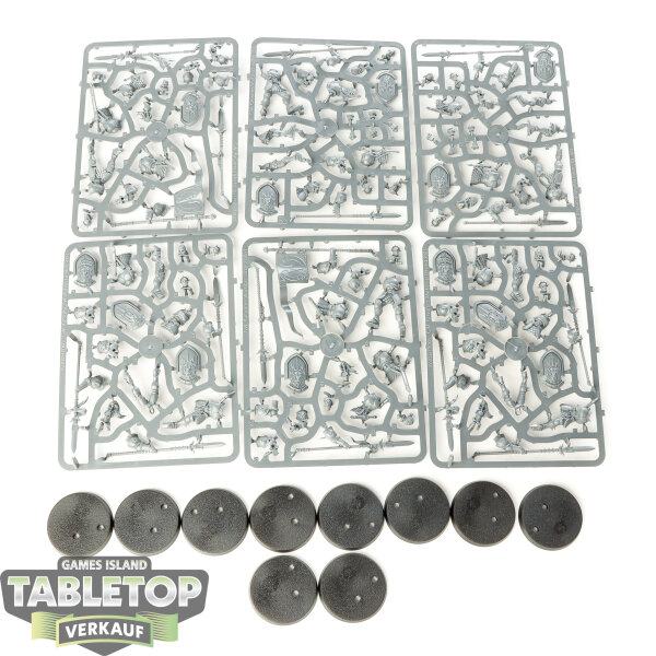 Orruk Warclans - 10 Vindictors - im Gussrahmen