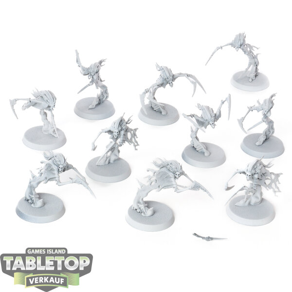 Nighthaunt - 10x Dreadscythe Harridans - grundiert