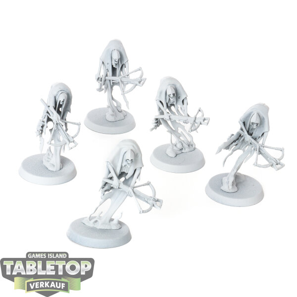 Nighthaunt - 5x Craventhrone Guard - grundiert