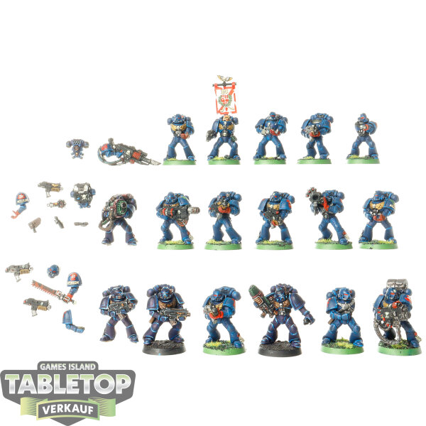 Space Marines - 17x Tactical Squad klassisch - bemalt