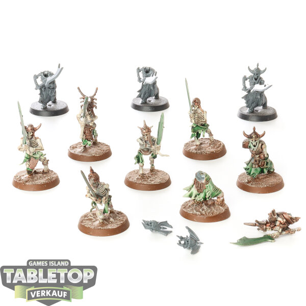 Soulblight Gravelords - 10x Grave Guard - teilweise bemalt