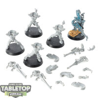 Aeldari - 5x Dire Avengers - unbemalt