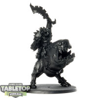 Orks - Beastboss on Squigosaur - grundiert