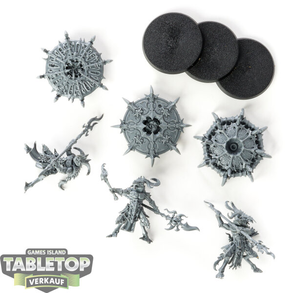 Thousand Sons - 3x Tzaangor Enlightened - unbemalt