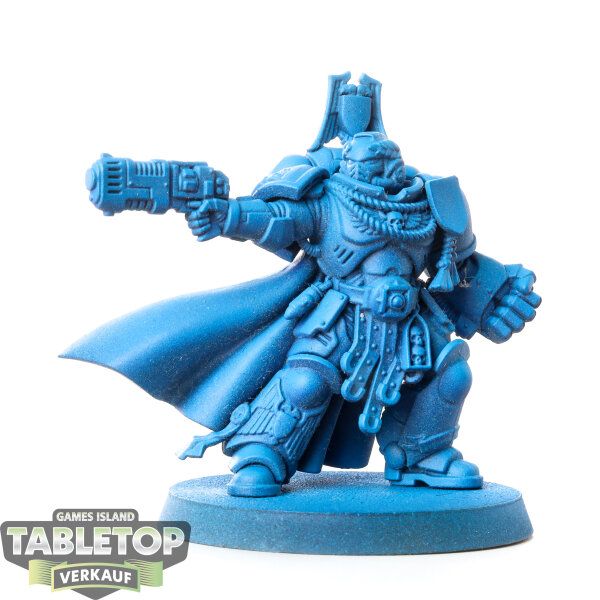 Space Marines - Primaris Captain with Power Fist (Limited Edition) - grundiert