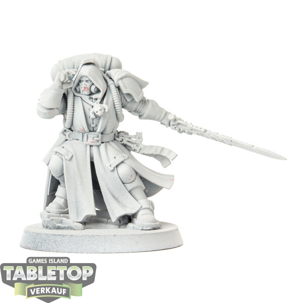 Space Marines - Primaris Librarian in Phobos Armour - grundiert