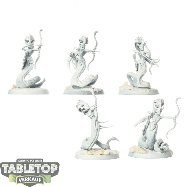 Daughters of Khaine - 5x Blood Stalkers - grundiert