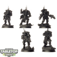 Space Marines - 5x Infiltrator Squad - grundiert