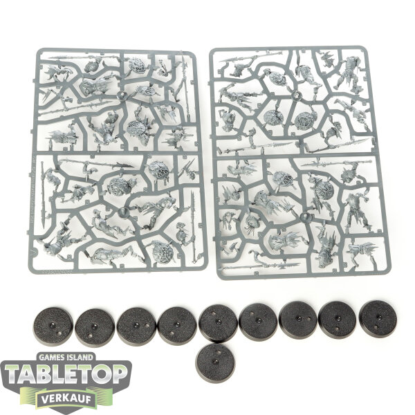Orruk Warclans - 10x Gutrippaz - im Gussrahmen