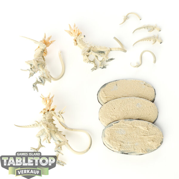 Hedonites of Slaanesh - 3 x Fiends - teilweise bemalt